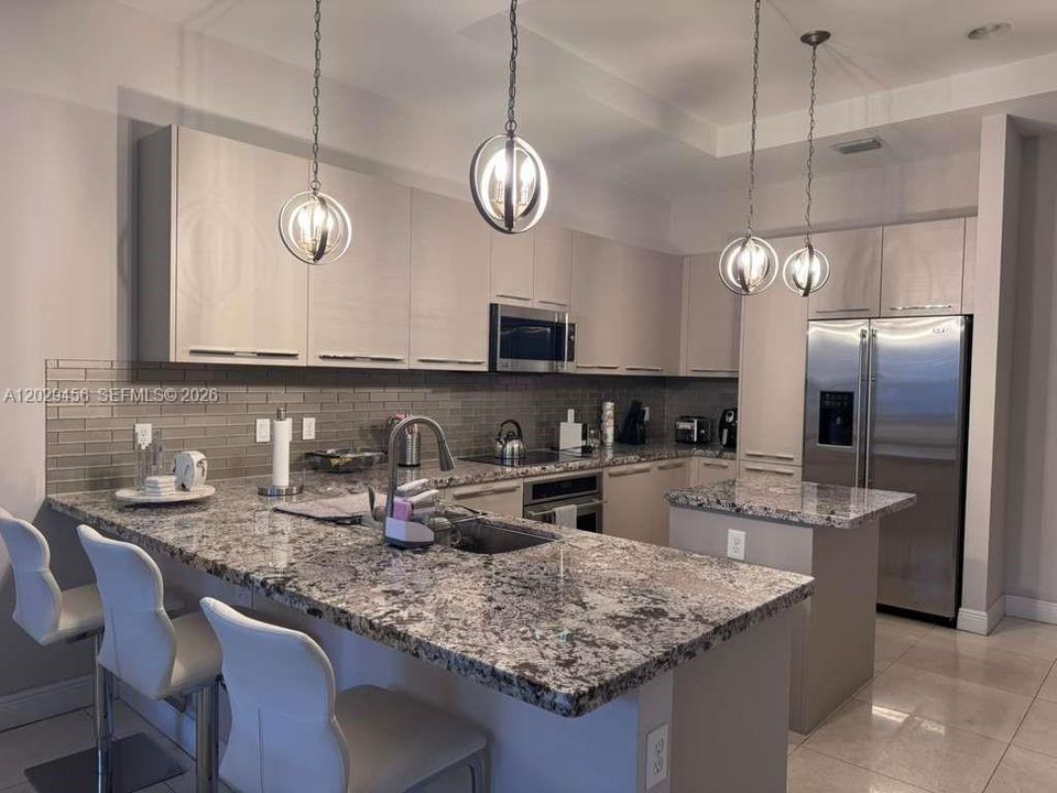 Active With Contract: $4,500 (3 beds, 2 baths, 1865 Square Feet)