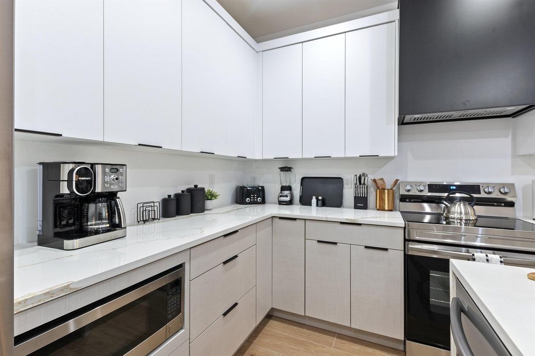 6-web-or-mls-601-sw-3rd-st