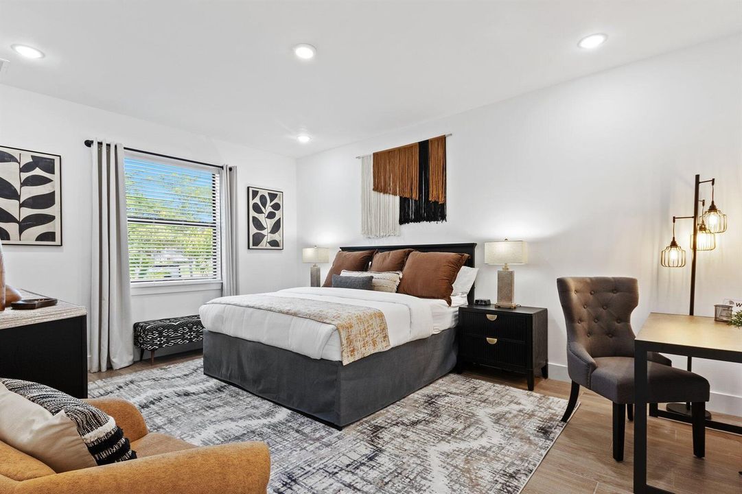 14-web-or-mls-601-sw-3rd-st