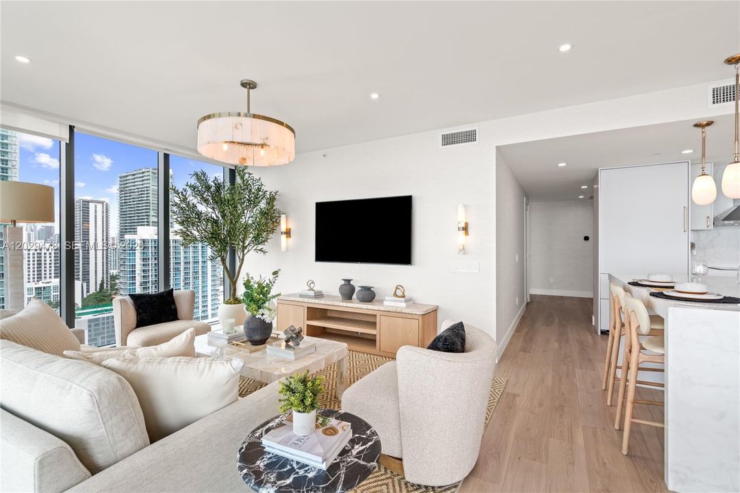 For Rent: $16,500 (3 beds, 3 baths, 1634 Square Feet)