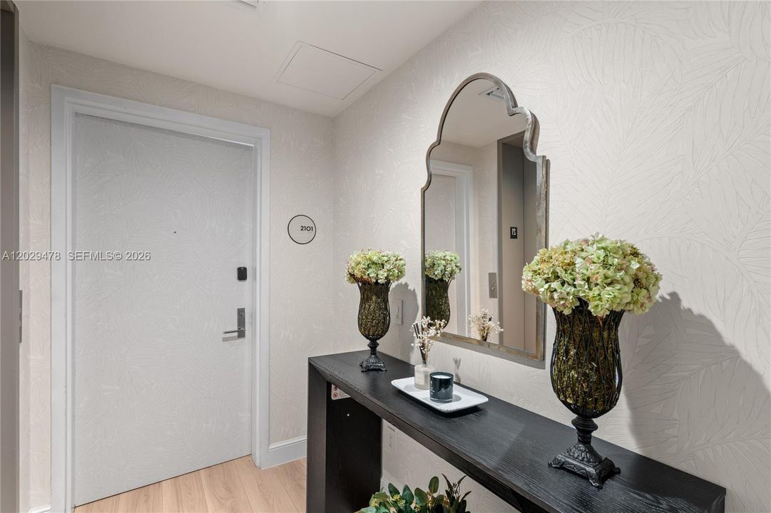 For Rent: $16,500 (3 beds, 3 baths, 1634 Square Feet)