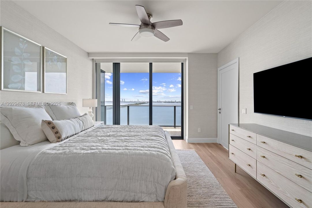 For Rent: $16,500 (3 beds, 3 baths, 1634 Square Feet)