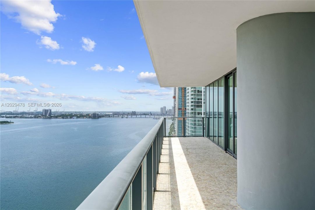 For Rent: $16,500 (3 beds, 3 baths, 1634 Square Feet)