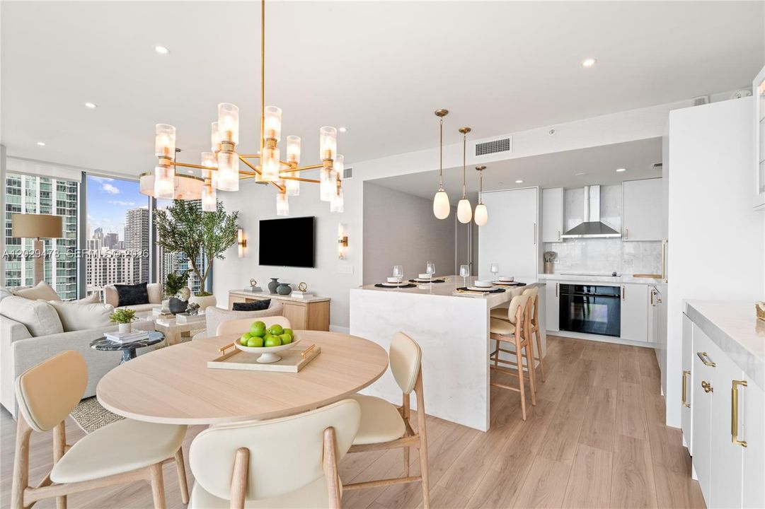 For Rent: $16,500 (3 beds, 3 baths, 1634 Square Feet)