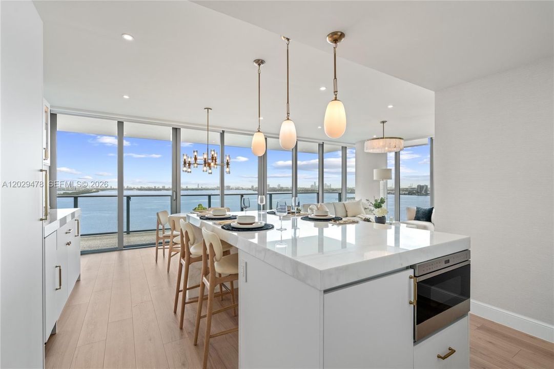 For Rent: $16,500 (3 beds, 3 baths, 1634 Square Feet)