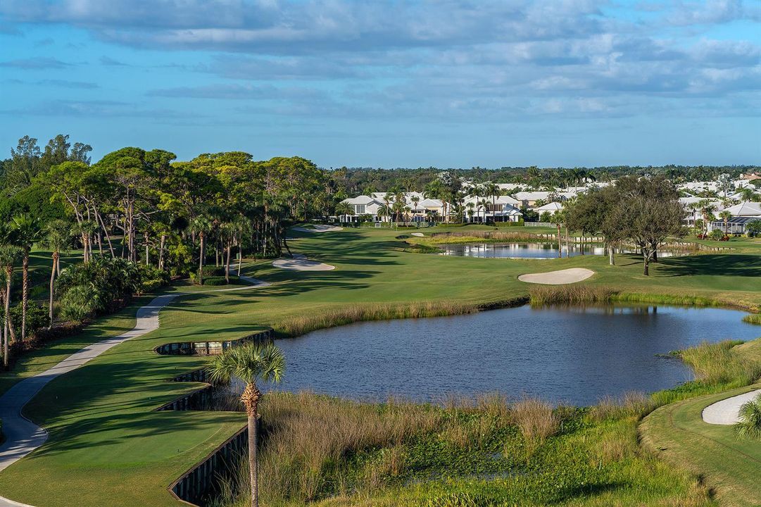 Golf Hole 10