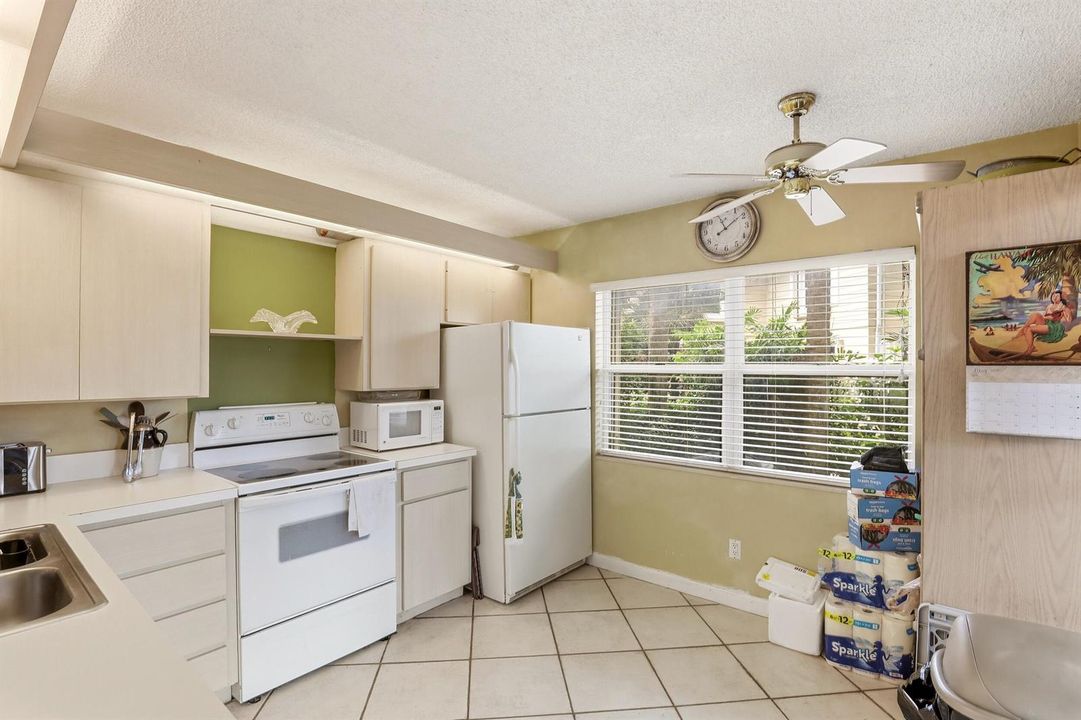 Bright Kitchen