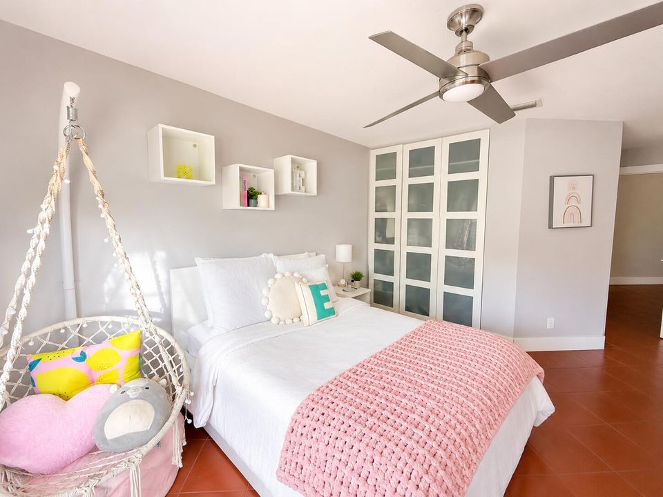 girl room