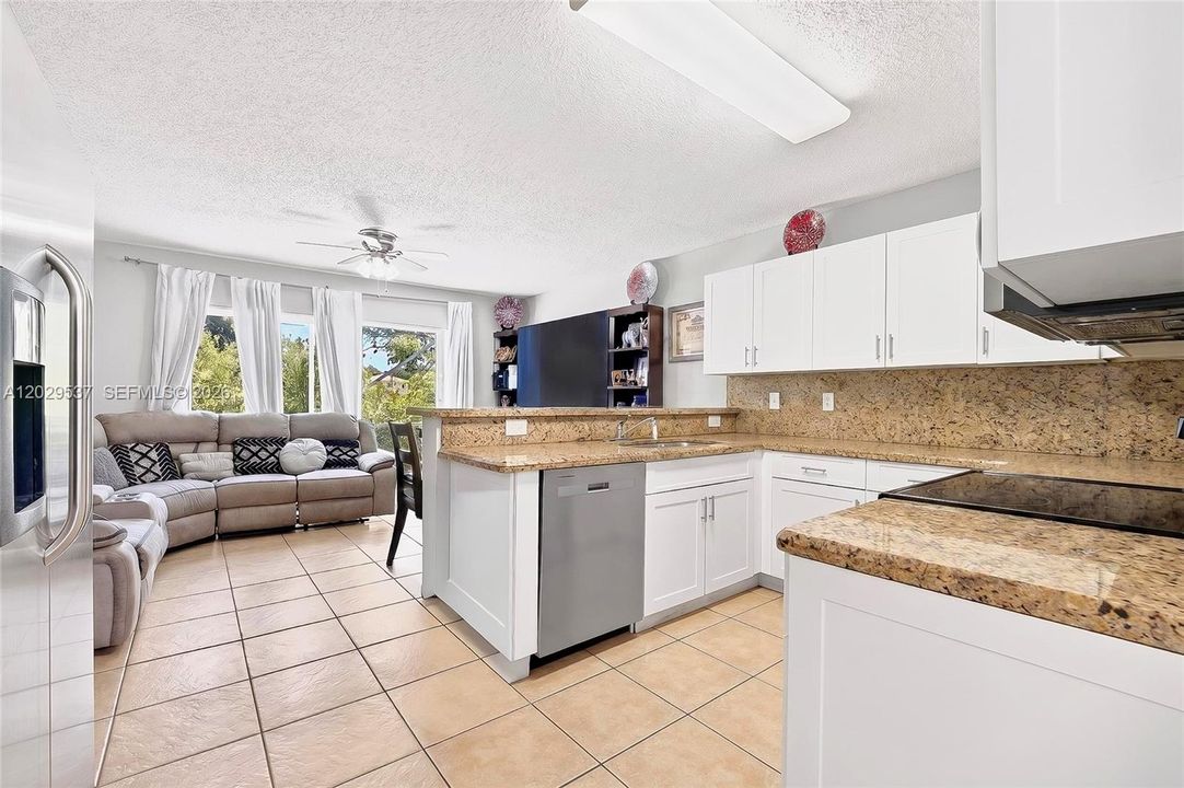 For Sale: $600,000 (3 beds, 2 baths, 2192 Square Feet)