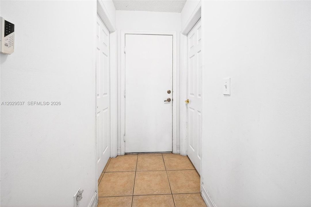 For Sale: $600,000 (3 beds, 2 baths, 2192 Square Feet)