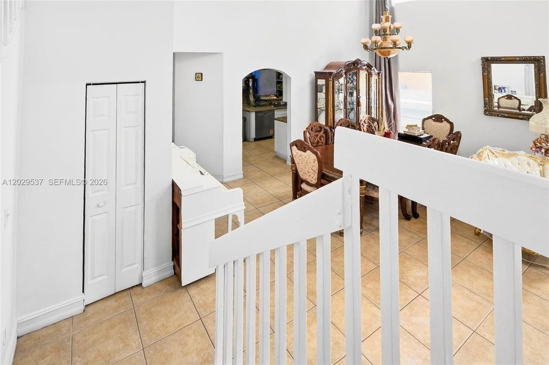 For Sale: $600,000 (3 beds, 2 baths, 2192 Square Feet)