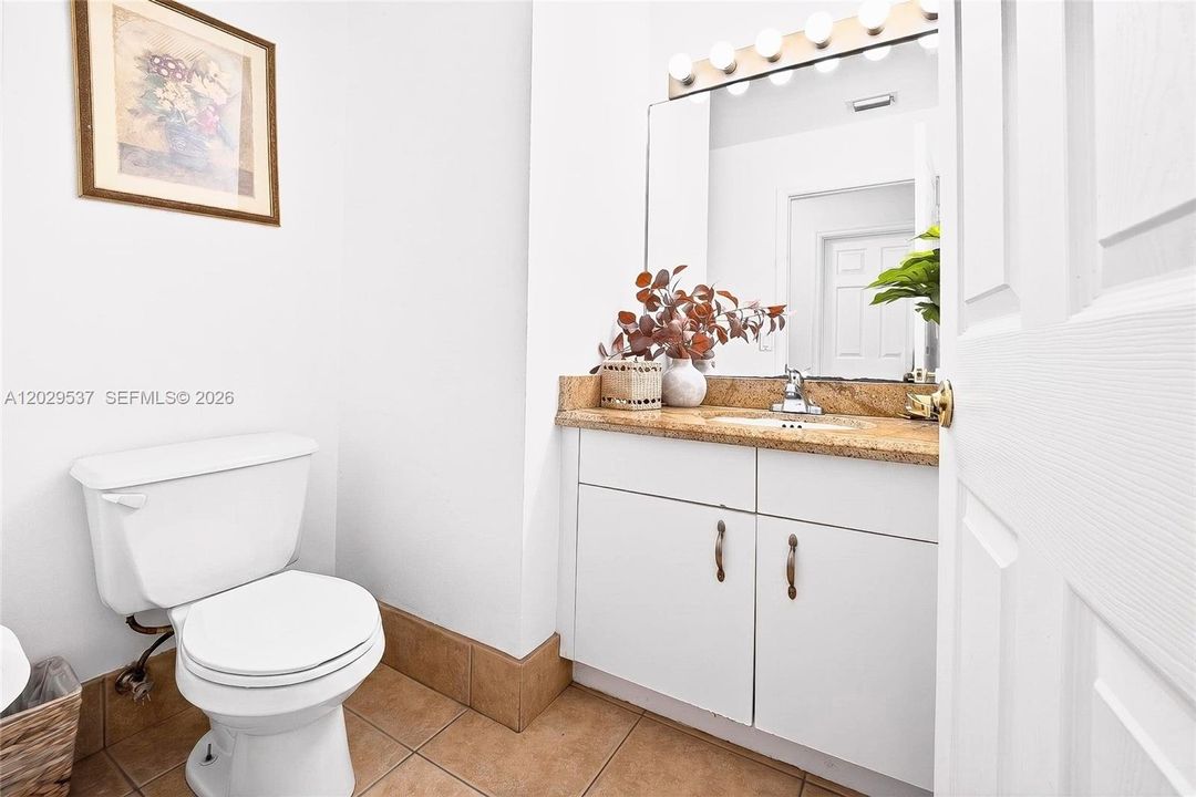 For Sale: $600,000 (3 beds, 2 baths, 2192 Square Feet)