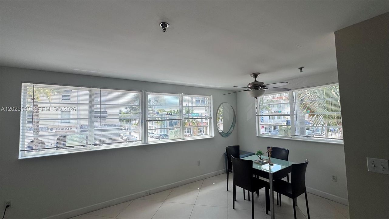For Sale: $329,000 (0 beds, 1 baths, 410 Square Feet)
