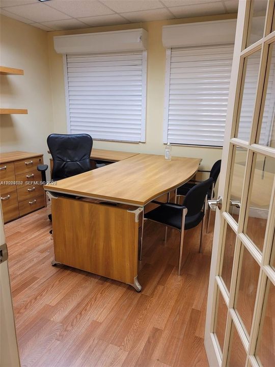 En Renta: $2,950 (0 camas, 0 baños, 0 Pies cuadrados)