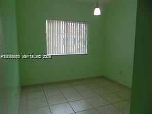 Activo con contrato: $335,000 (2 camas, 2 baños, 910 Pies cuadrados)