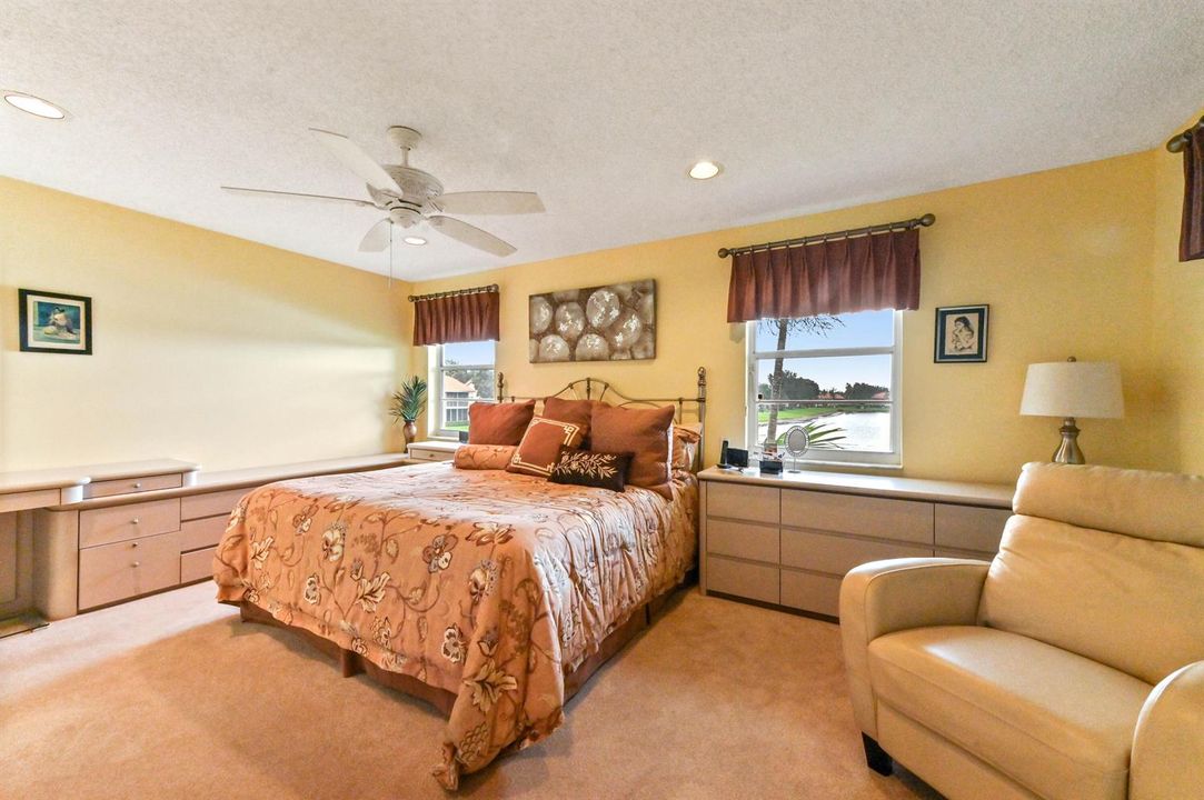 21 bedroom 01