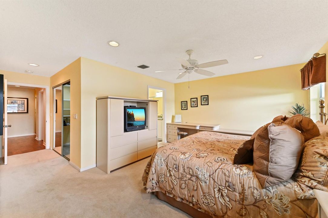 22 bedroom 02