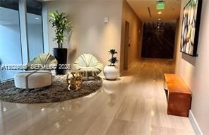 Activo con contrato: $7,500 (3 camas, 3 baños, 1592 Pies cuadrados)