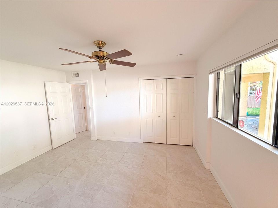 2ND ROOM