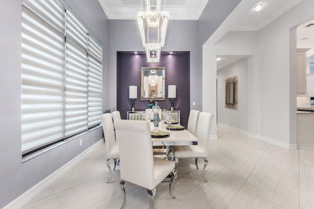 007-2893SouthwestGoldenglowDrive-PalmCit