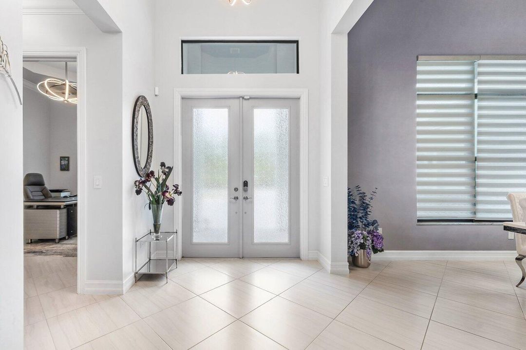 005-2893SouthwestGoldenglowDrive-PalmCit