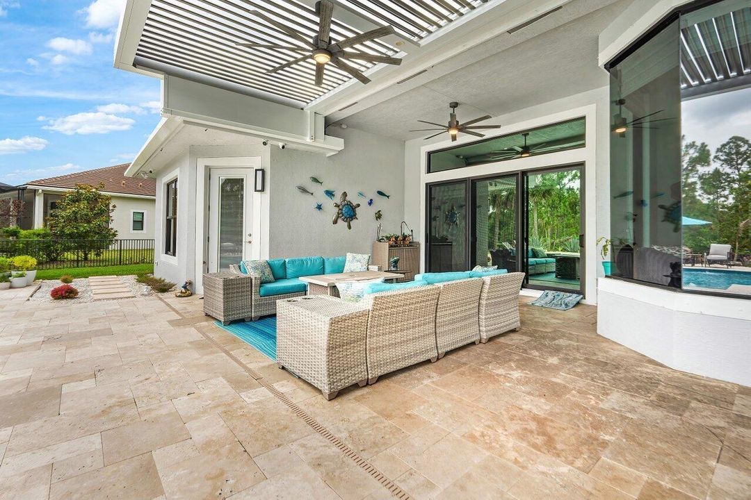 050-2893SouthwestGoldenglowDrive-PalmCit