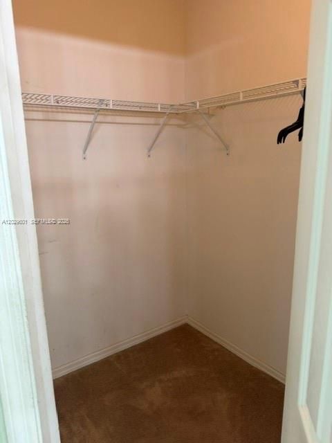 En Venta: $249,000 (3 camas, 2 baños, 1629 Pies cuadrados)