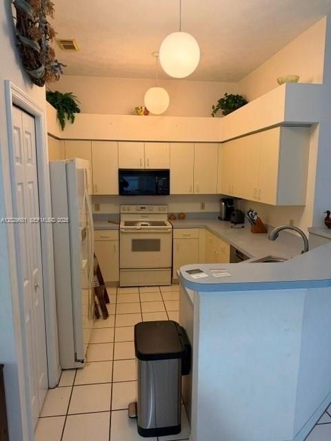 En Venta: $249,000 (3 camas, 2 baños, 1629 Pies cuadrados)