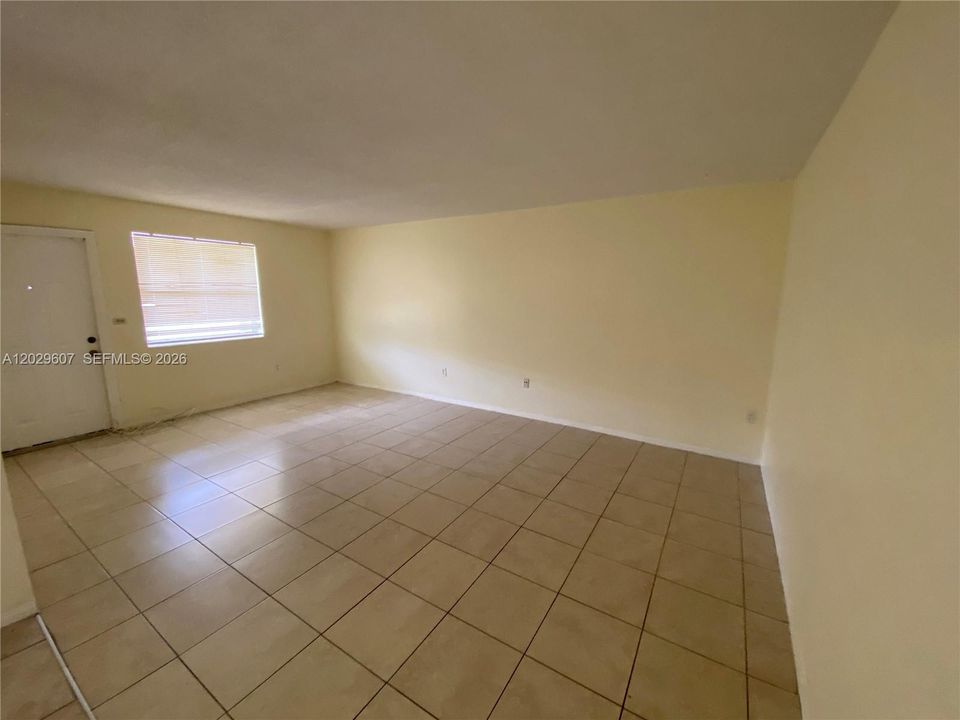 For Rent: $1,690 (1 beds, 1 baths, 0 Square Feet)