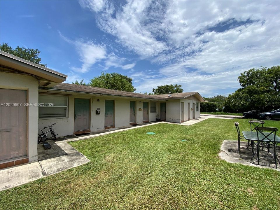 For Rent: $1,690 (1 beds, 1 baths, 0 Square Feet)