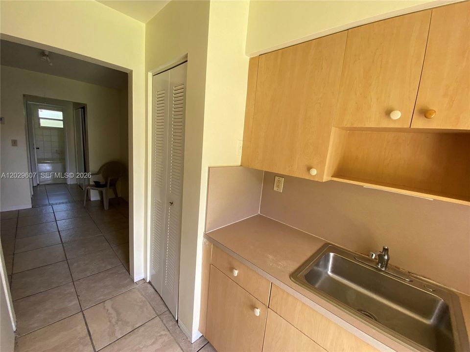 For Rent: $1,690 (1 beds, 1 baths, 0 Square Feet)
