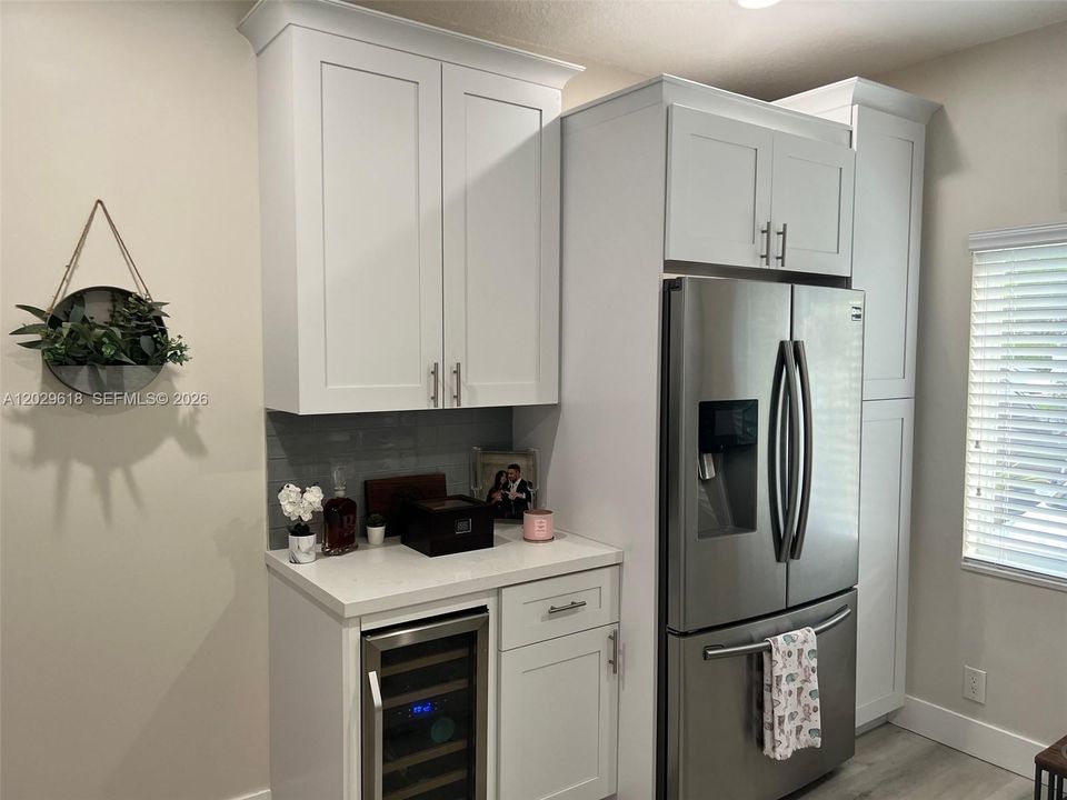 For Sale: $550,000 (3 beds, 2 baths, 1496 Square Feet)
