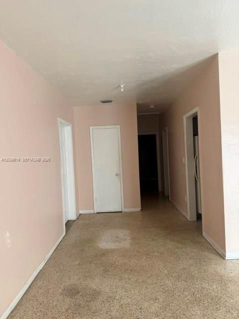 En Renta: $2,400 (3 camas, 1 baños, 1725 Pies cuadrados)