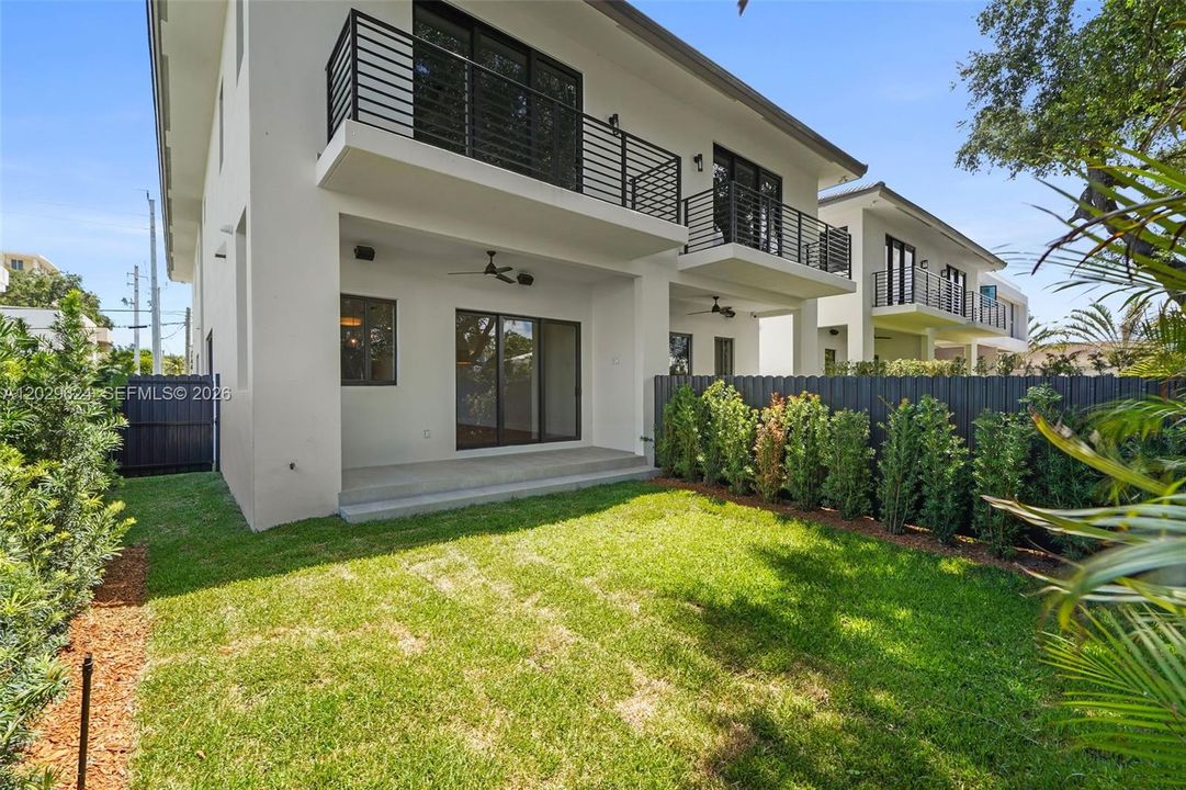 На продажу: $1,685,000 (4 спален, 4 ванн, 2909 Квадратных фут)