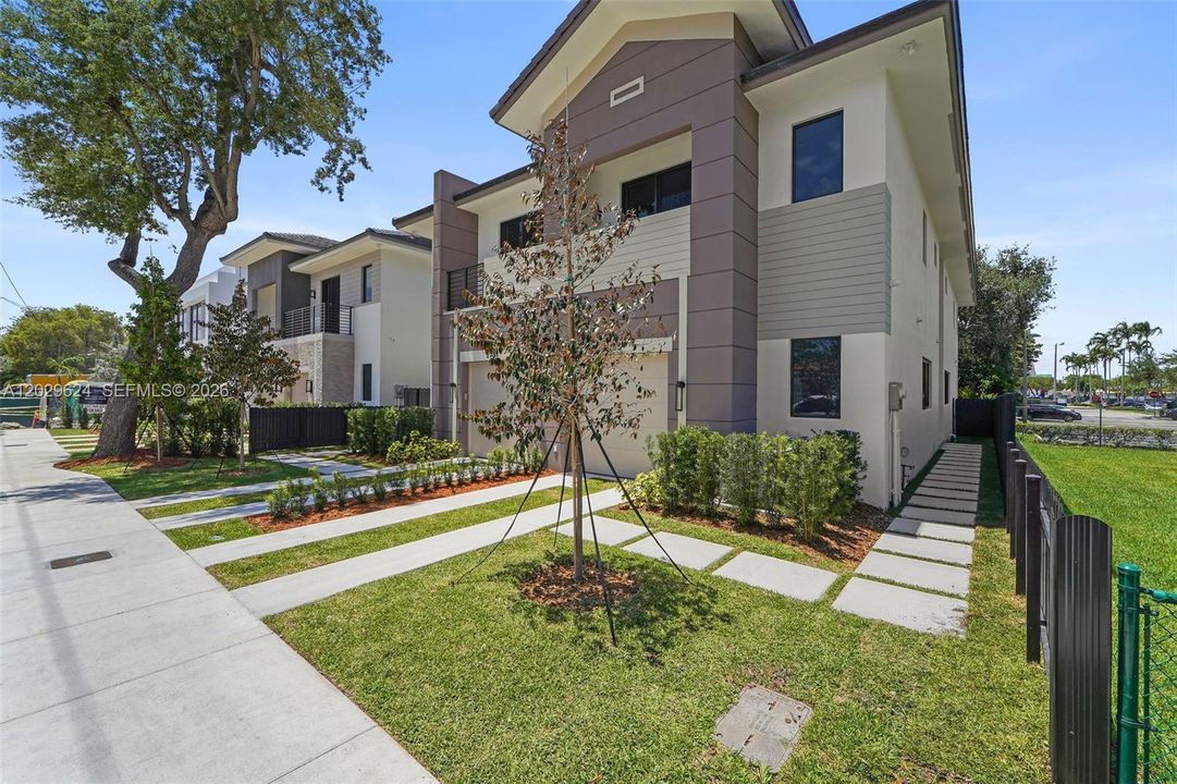 На продажу: $1,685,000 (4 спален, 4 ванн, 2909 Квадратных фут)