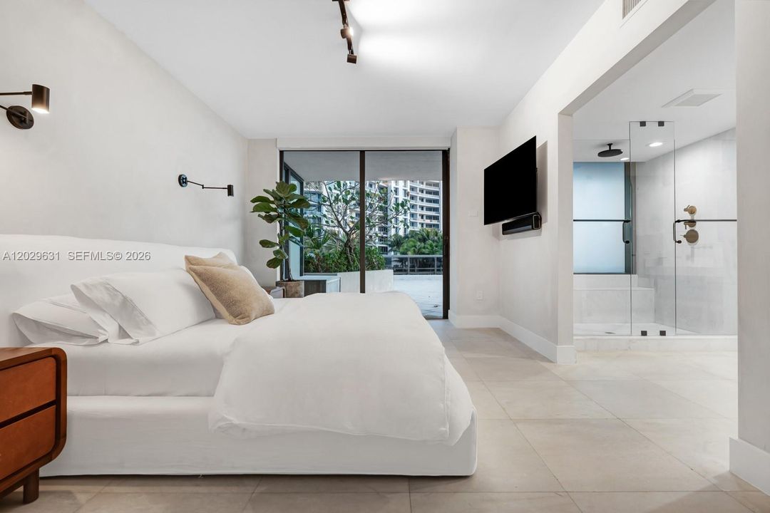 En Venta: $2,075,000 (2 camas, 2 baños, 1322 Pies cuadrados)