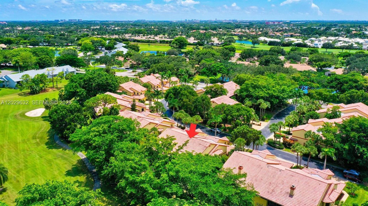 For Sale: $399,000 (2 beds, 2 baths, 1554 Square Feet)