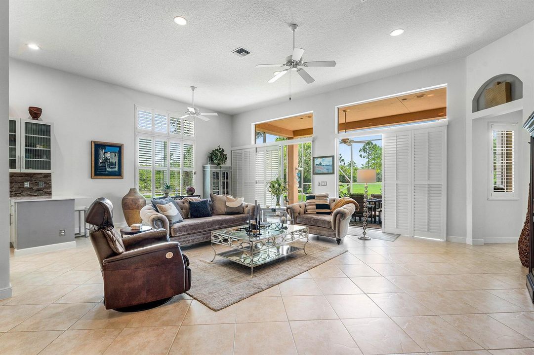 008-8192SpyglassDrive-WestPalmBeach-FL-3