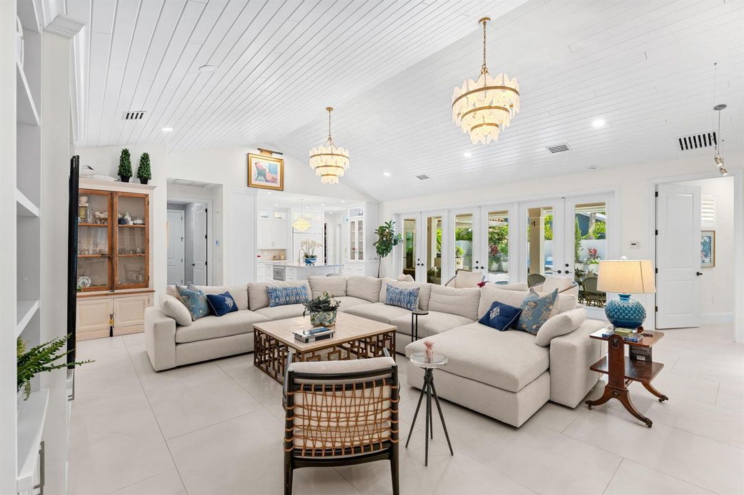 10 Living Room
