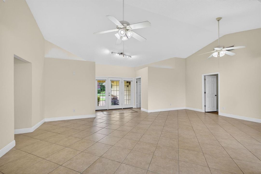 13-web-or-mls-5D1A5593