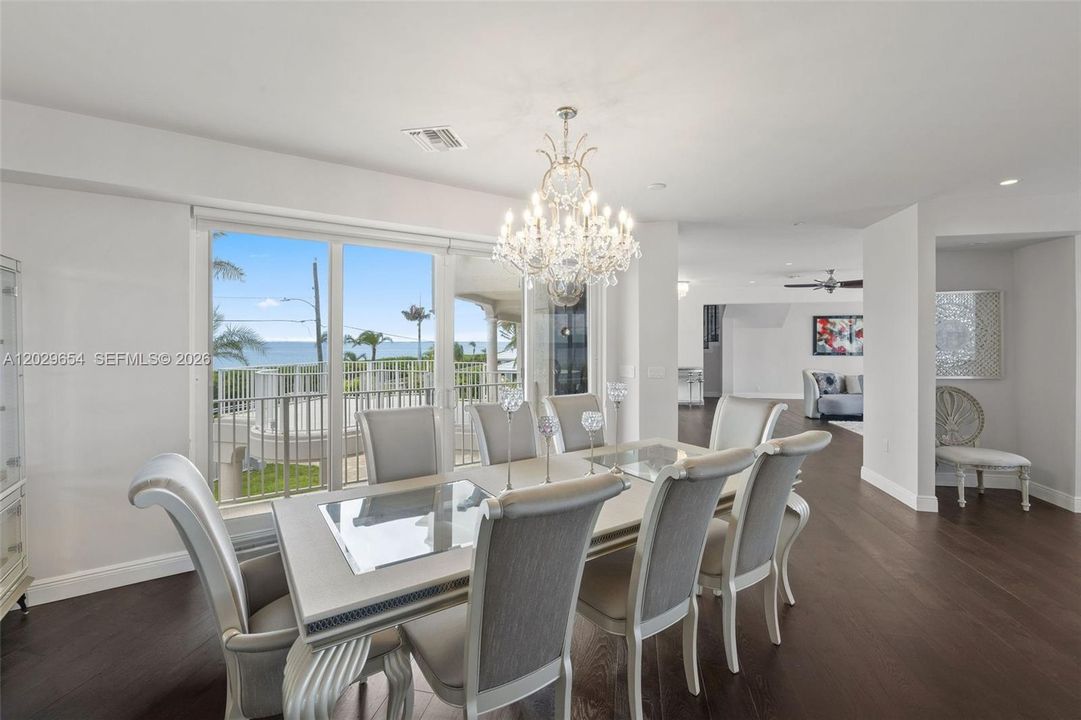 For Sale: $14,850,000 (5 beds, 5 baths, 4928 Square Feet)