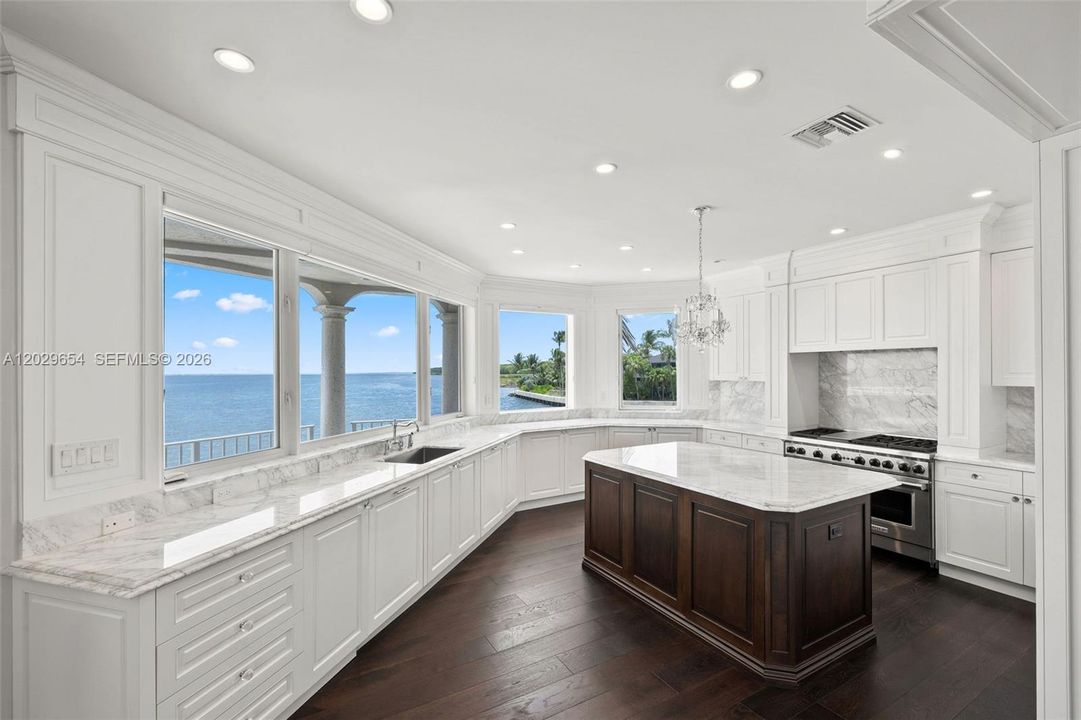 For Sale: $14,850,000 (5 beds, 5 baths, 4928 Square Feet)