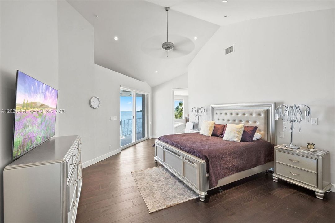 For Sale: $14,850,000 (5 beds, 5 baths, 4928 Square Feet)