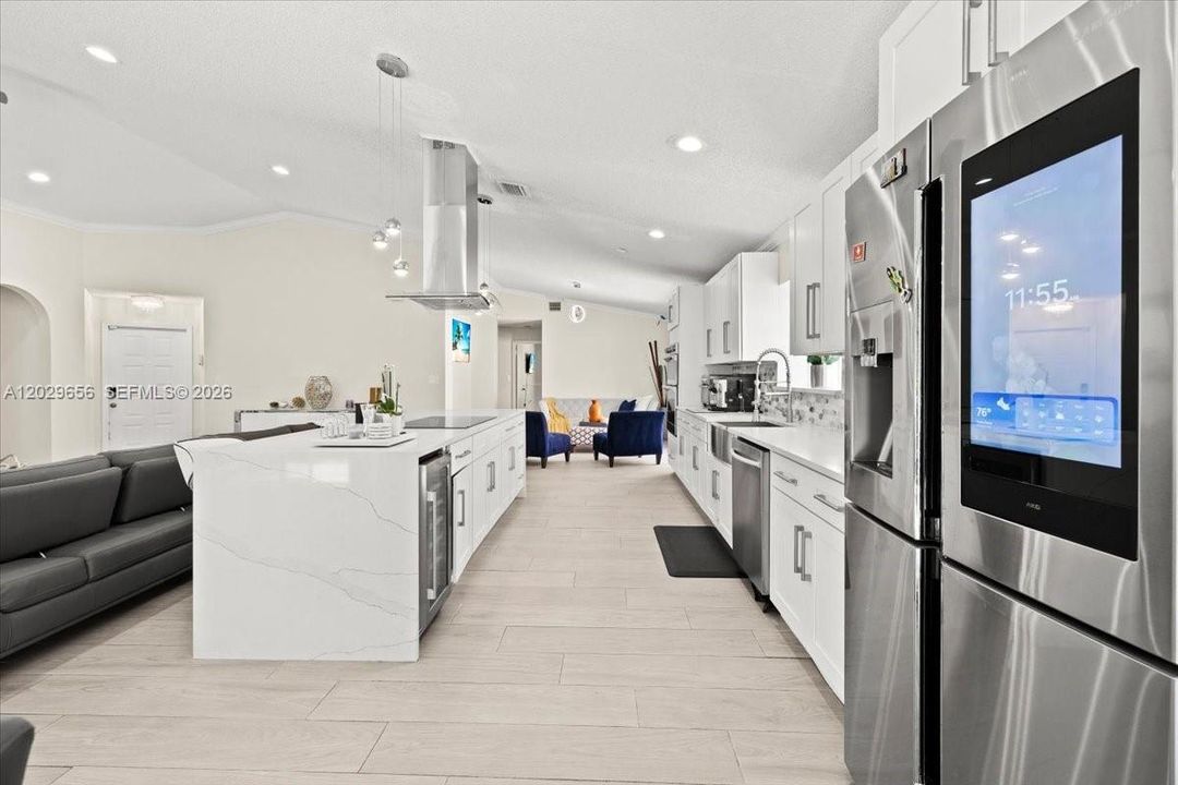 En Venta: $605,000 (3 camas, 2 baños, 1559 Pies cuadrados)