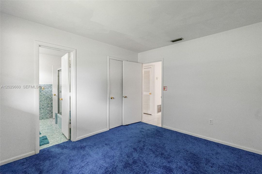 For Sale: $889,000 (4 beds, 2 baths, 2140 Square Feet)