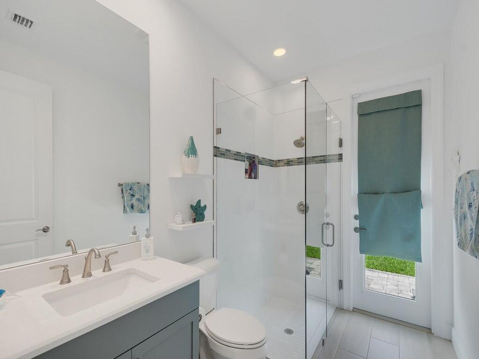 3rd Bath|Cabana