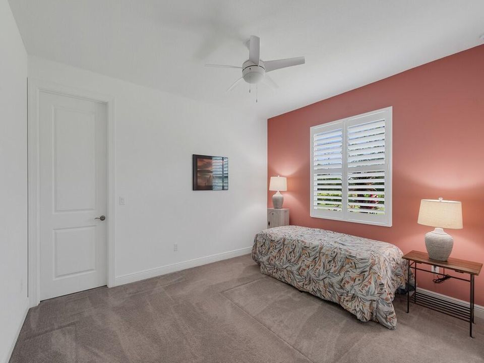 2nd Bedroom