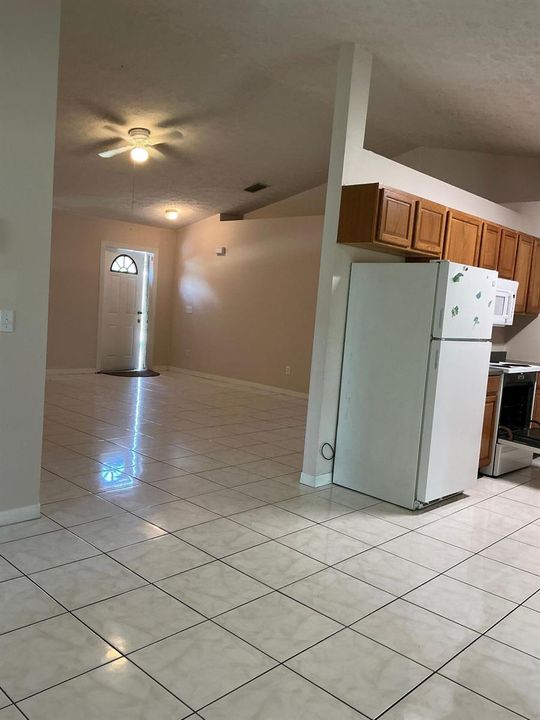 2242 MASTER AVE VIEW OF LIVING AREA