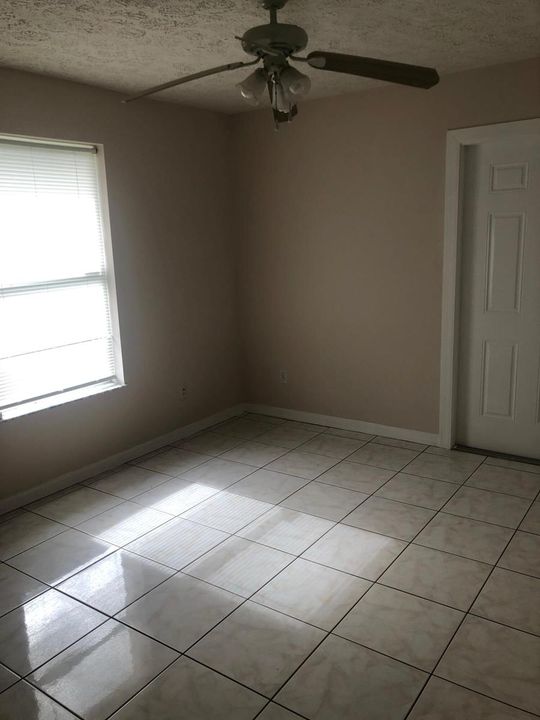 2242 MASER AVE BEDRM 2