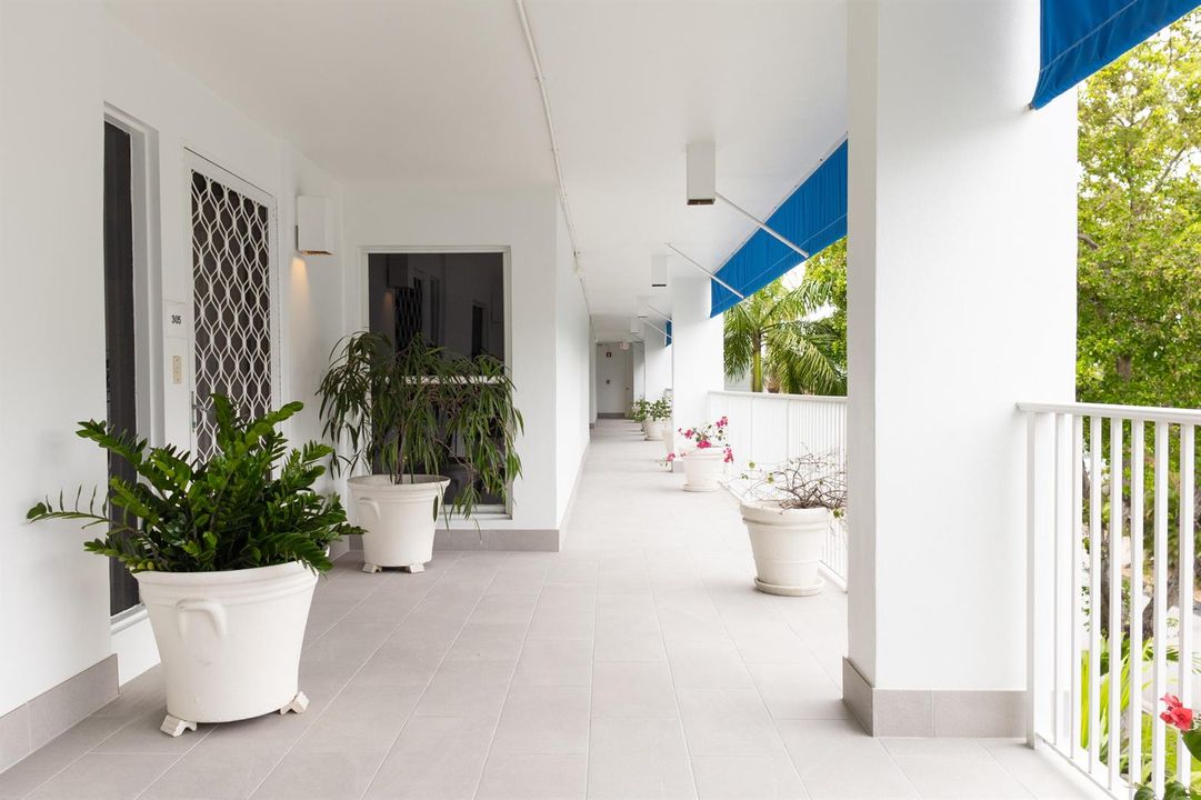 3100 NE 47th Court, 305